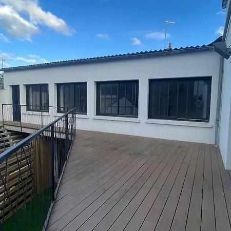 Le Loft Des Lumieres Château-Gontier